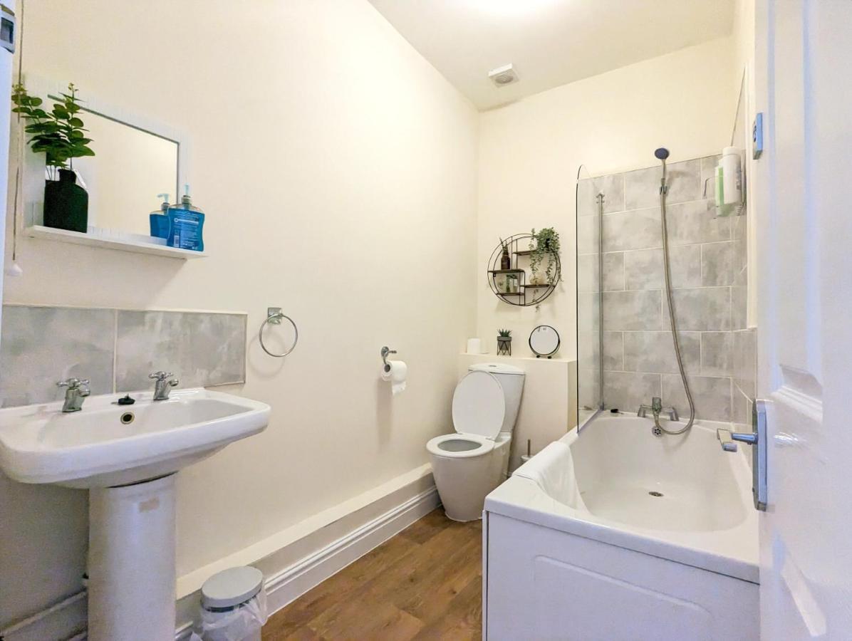 Lovely Studio In Anfield Near Centre Free Parking Ливърпул Екстериор снимка